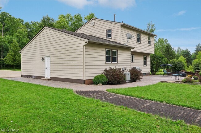 Building Photo - 4702 Alger Rd
