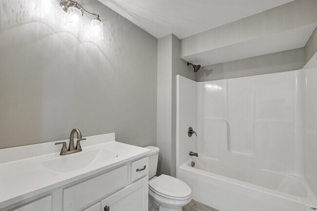 Building Photo - 259 Stage Rd