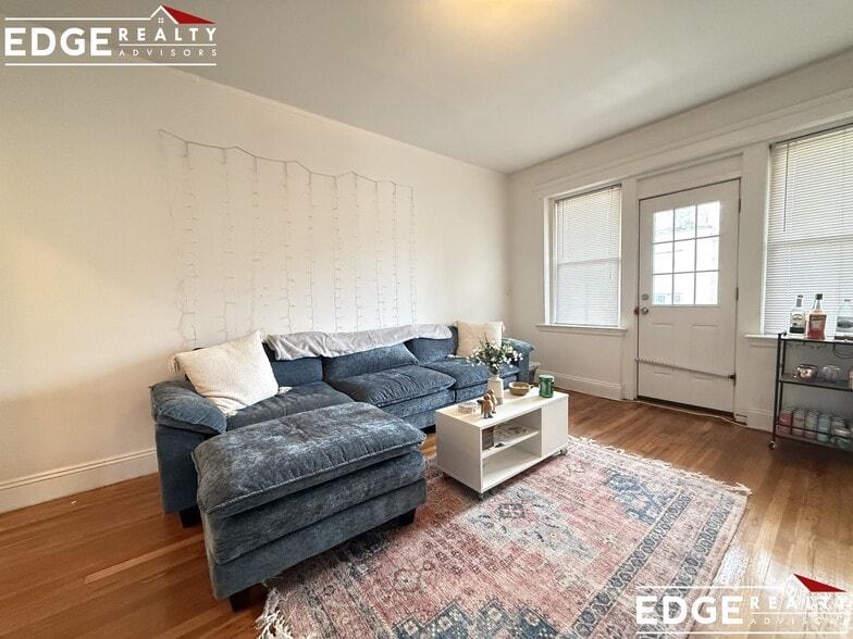 Building Photo - 25 Walbridge St