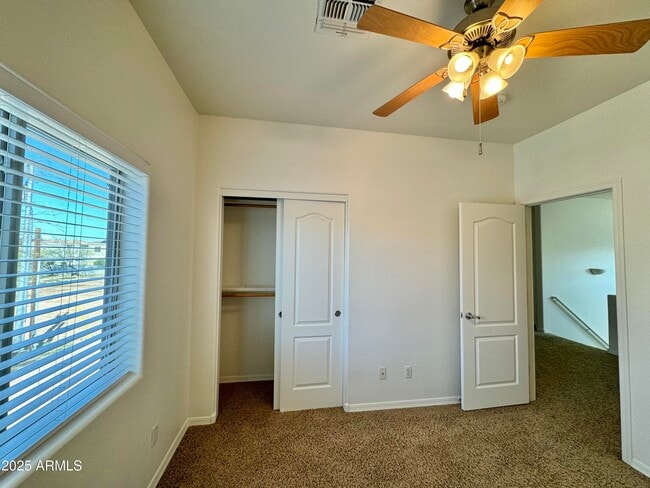Building Photo - 1838 E Anderson Dr