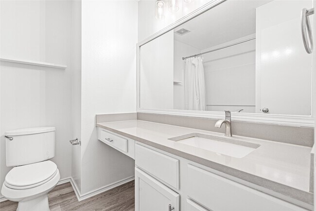 Building Photo - 3107 Snug Harbour Ct