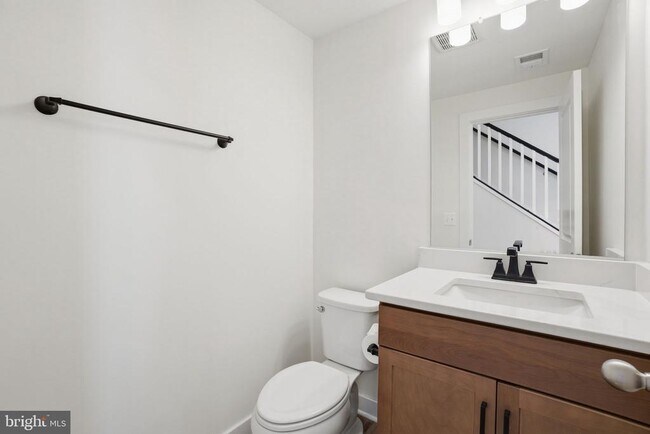 Building Photo - 3599 Aster St