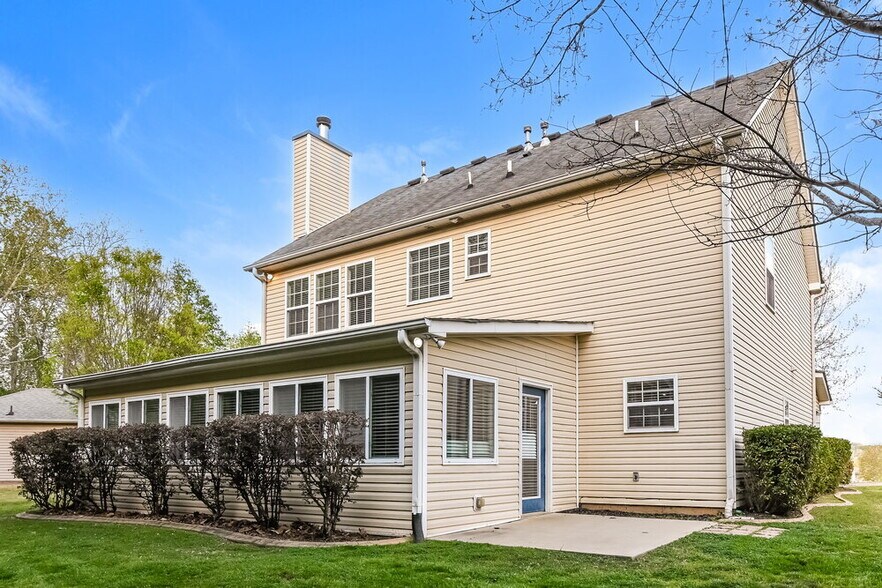 Building Photo - 300 Nobleman Way