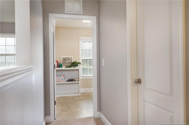 Building Photo - 40 Cherry Hill Dr