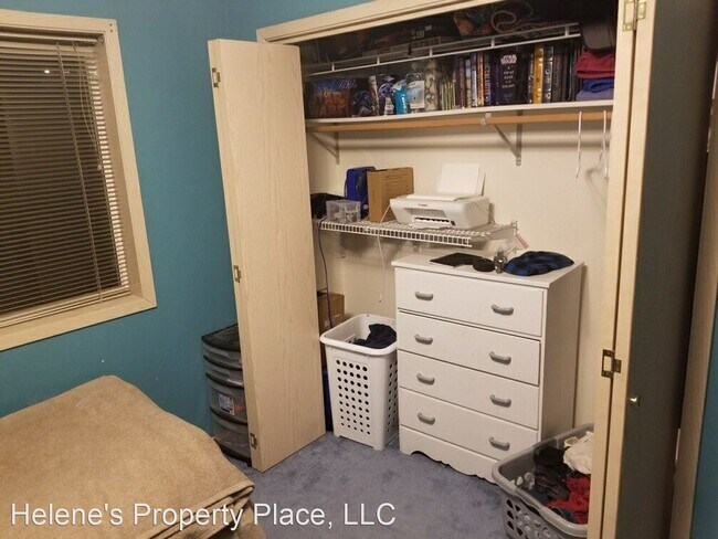 Building Photo - 3 br, 2.5 bath House - 259 NW Clay Court