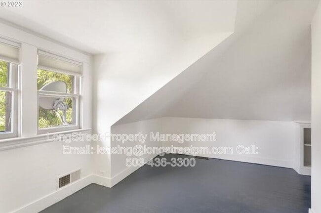 Building Photo - 22 S Lowell St