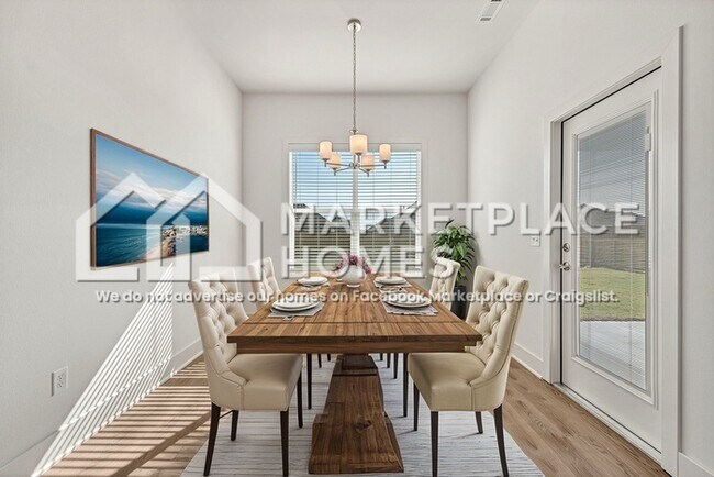 Building Photo - 375 Canada Dr