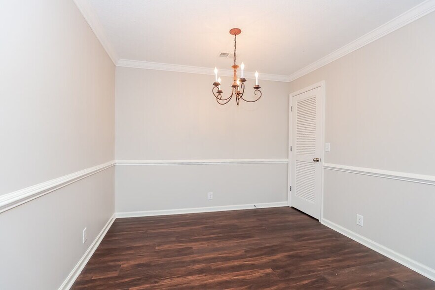 Building Photo - 2448 Nashboro Blvd
