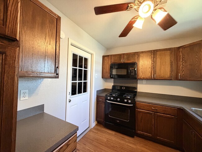 Building Photo - 3138 Westgard St