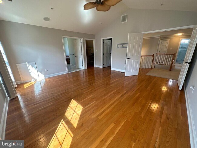 Building Photo - 18429 Polynesian Ln