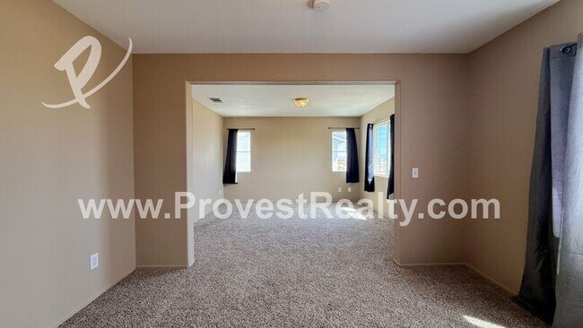 Building Photo - 15015 Kitfox Ln