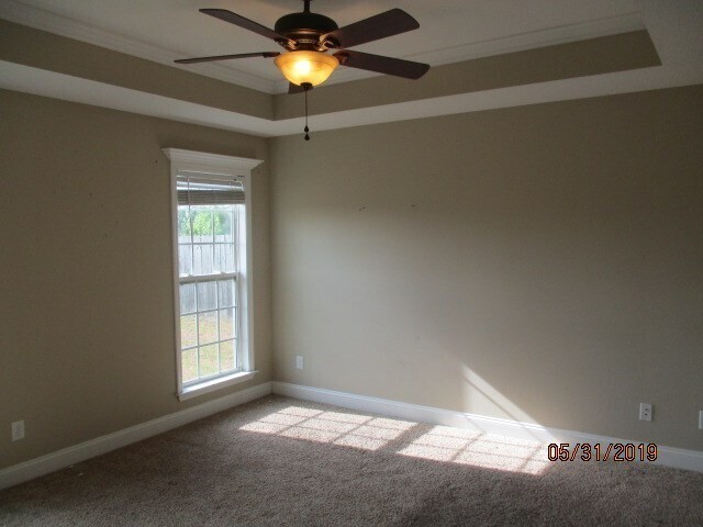 Building Photo - Experience Southern Comfort: Charming 3 Bed/2 Bath Home in Valdosta, GA