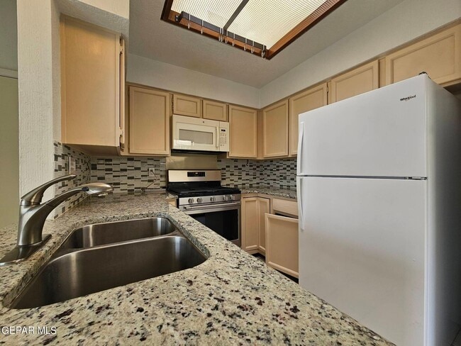 Building Photo - 4716 Sir Gareth Dr
