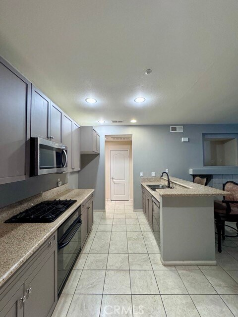 Building Photo - 30505 Canyon Hills Rd