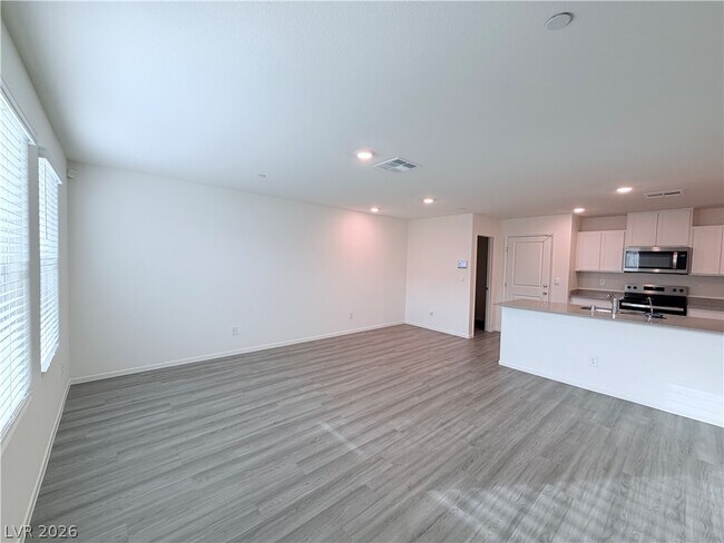 Building Photo - 9332 Serene Hbr St