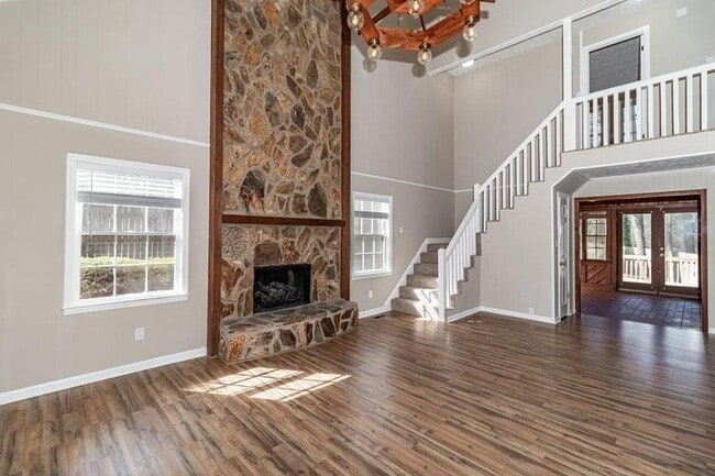 Building Photo - 4083 Amherst Way