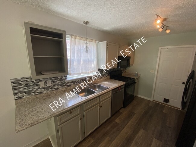 Building Photo - 192 Wright Cir