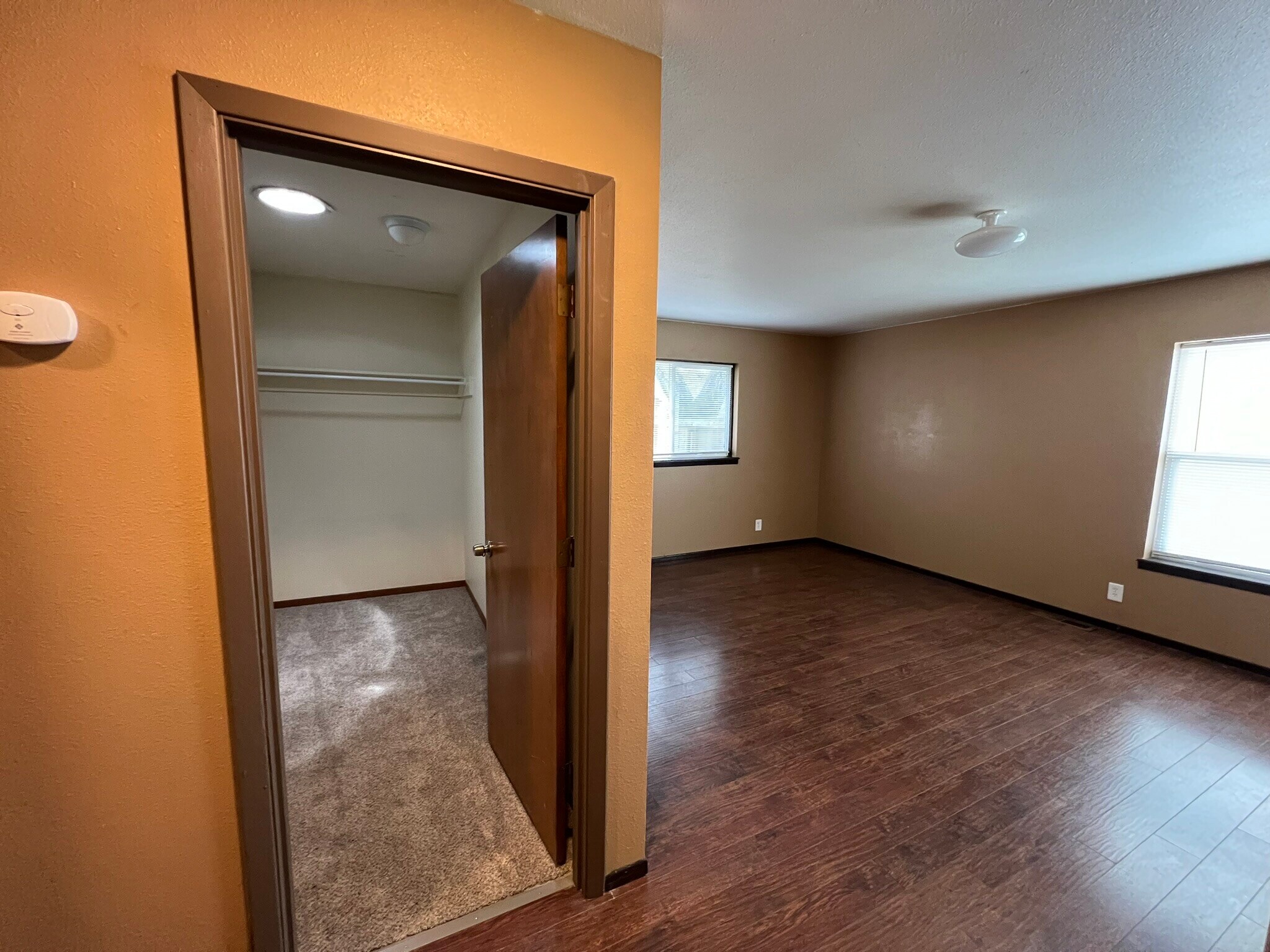 Building Photo - 412 NW F St