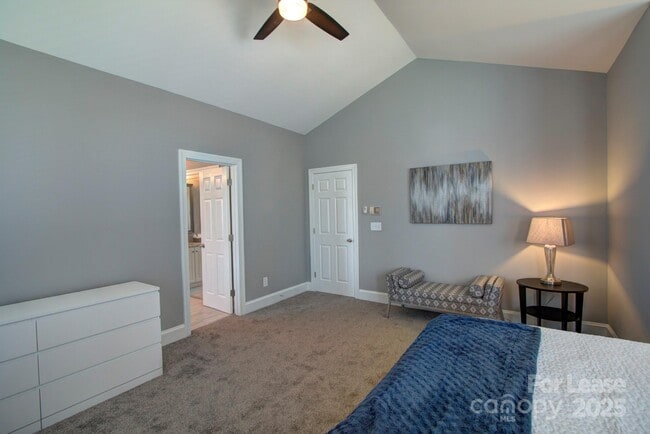 Building Photo - 10400 Orchid Hill Ln