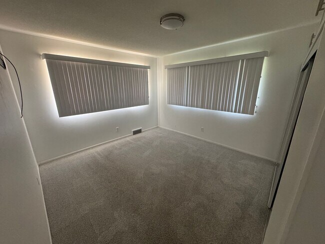 Building Photo - 2 Bed 1 Bath Single-Family home for RENT