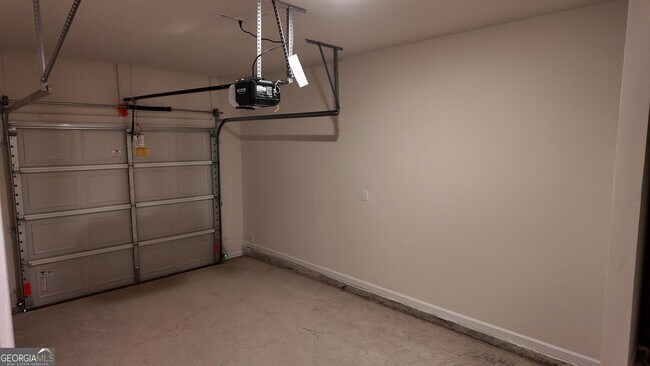 Building Photo - 133 Jaxton St