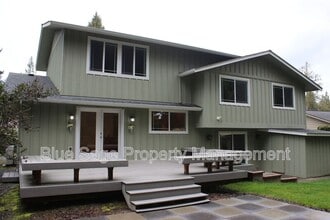 Building Photo - 192 Sunset Pl