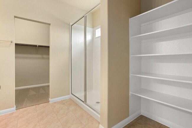 Building Photo - 1517 Maier Dr