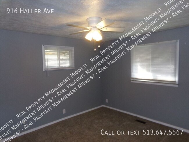 Building Photo - 916 Haller Ave