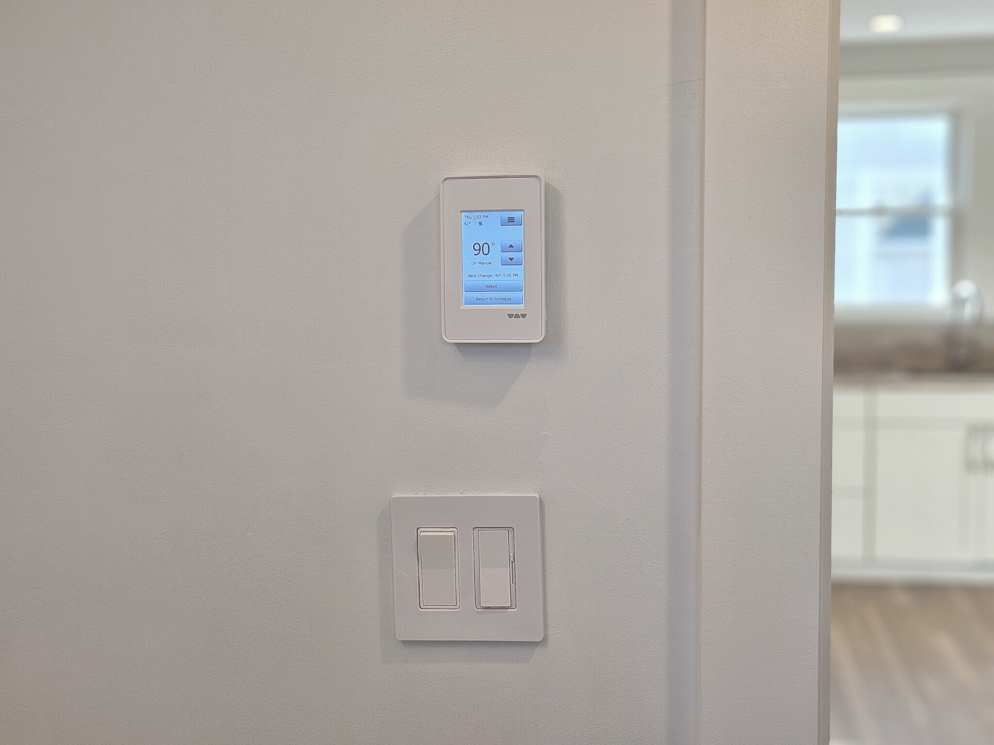 Building Photo - 70 Tufts St