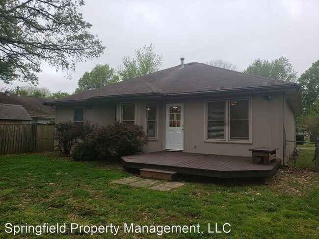 Building Photo - 3 br, 2 bath House - 940 South Peachtree