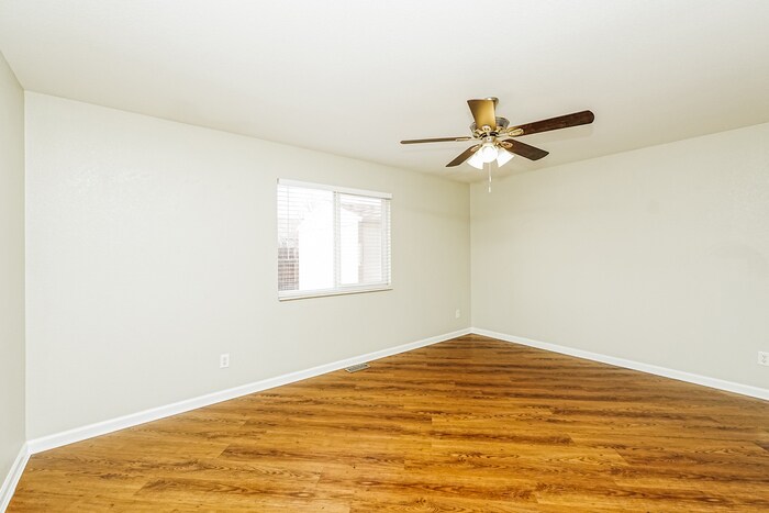 Building Photo - 4814 Pathfinder Dr
