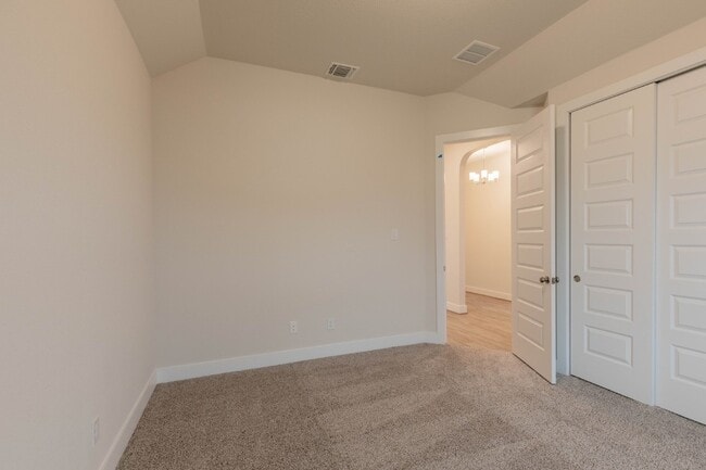 Building Photo - 3804 Sandhill Crane Dr