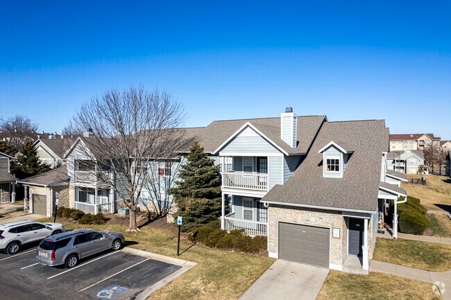 Building Photo - Sandstone Creek