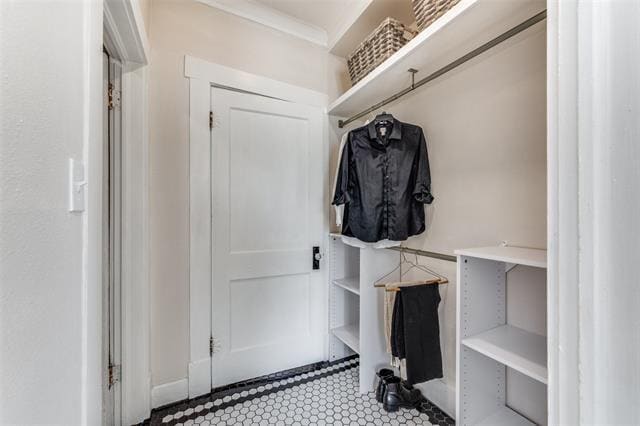 Building Photo - 2020 College Ave