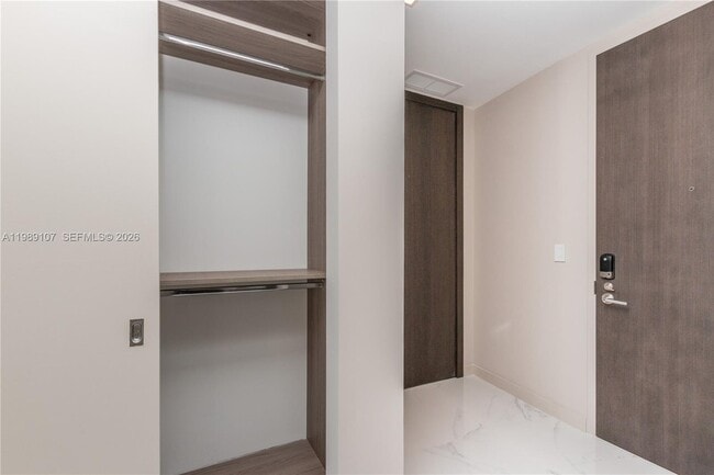 Building Photo - 851 NE 1st Ave