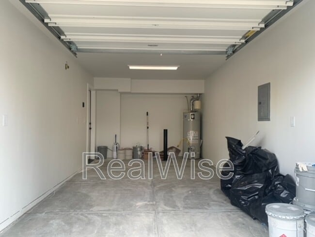 Building Photo - 1184 Fruitdale Dr