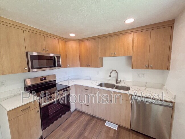 Building Photo - 1356 S 1000 W