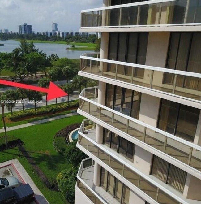 Building Photo - 20185 E Country Club Dr