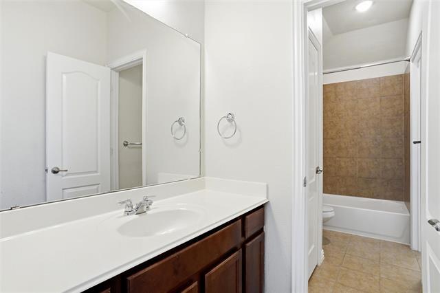 Building Photo - 3209 Capetown Dr