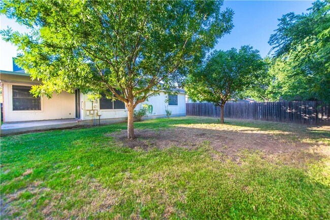 Building Photo - 3705 Walleye Way