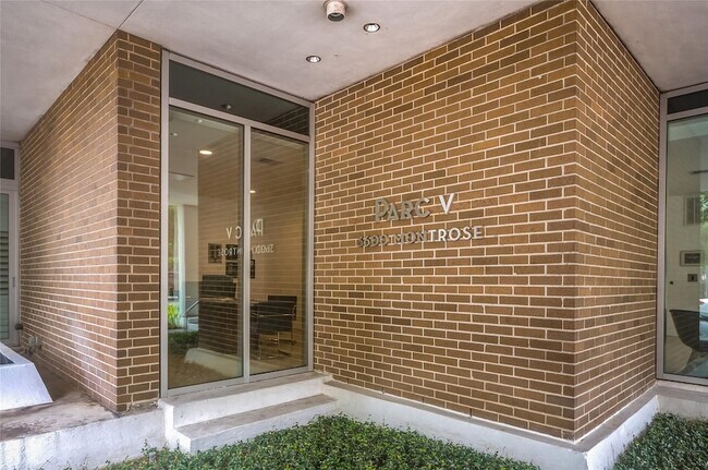 Building Photo - 3600 Montrose Blvd