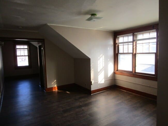 Building Photo - 1215 Vattier Street