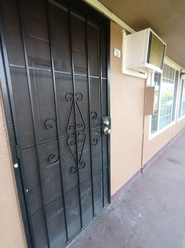 Building Photo - Welcome to SkyView Villa & Somerset Apartm...