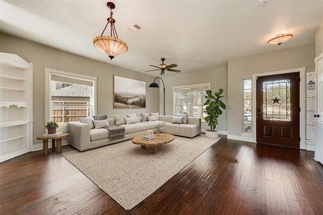 Building Photo - 10605 Bachman Dr