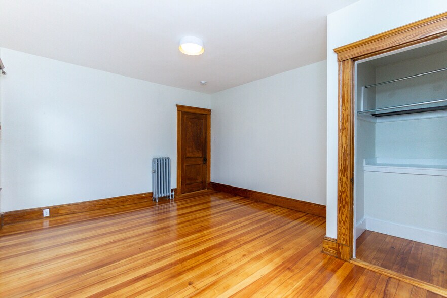 Building Photo - 20 Egerton Rd