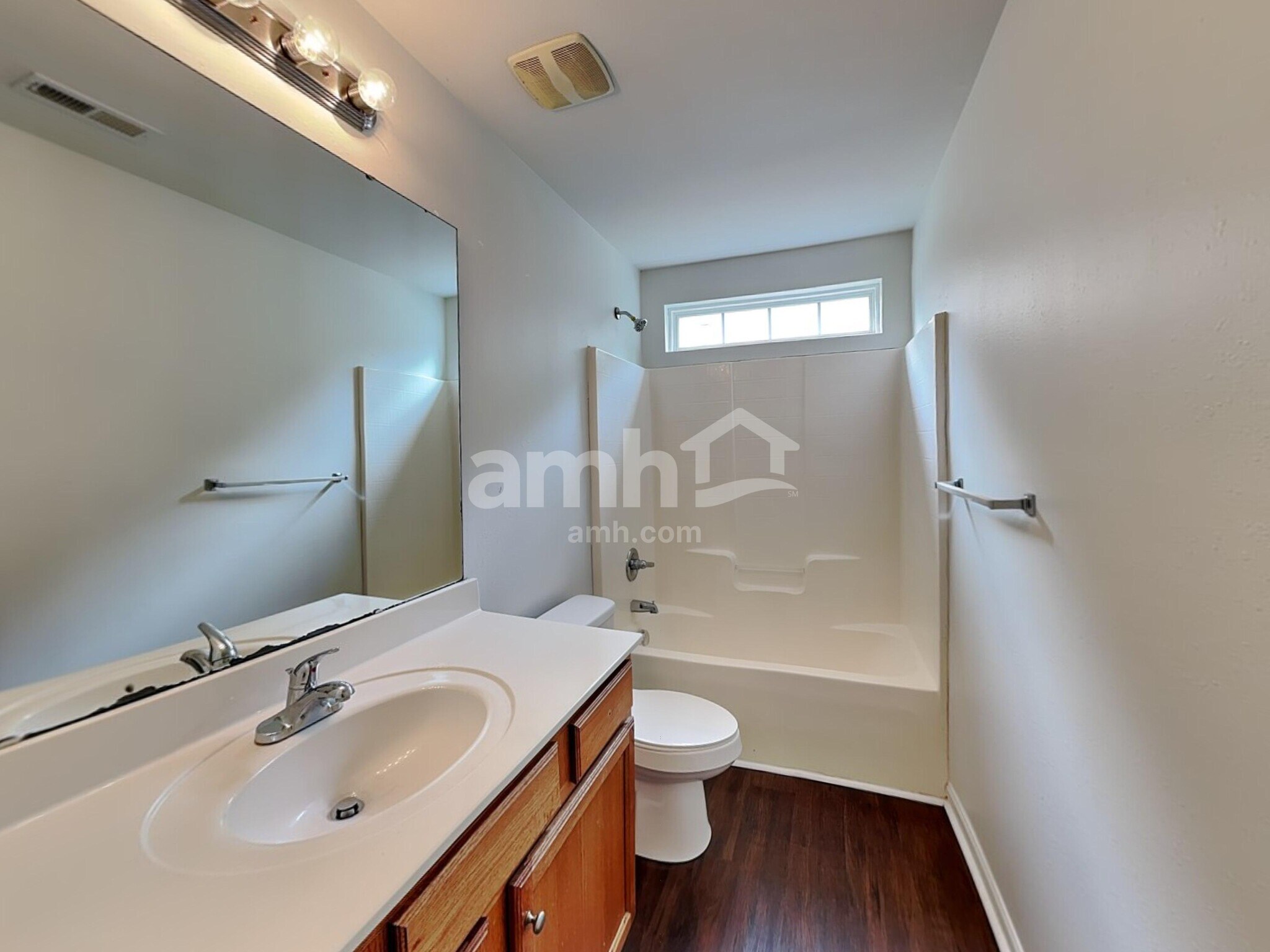 Building Photo - 5001 Autumn Oak Dr