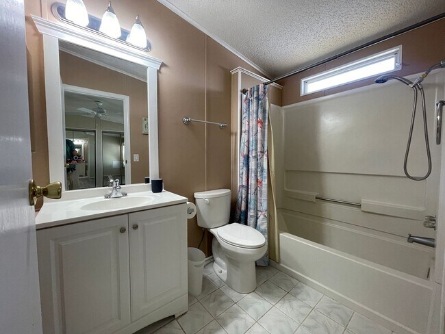 Building Photo - 2 BR 2 BATH Annual Rental in Barefoot Bay Available JUNE 2025