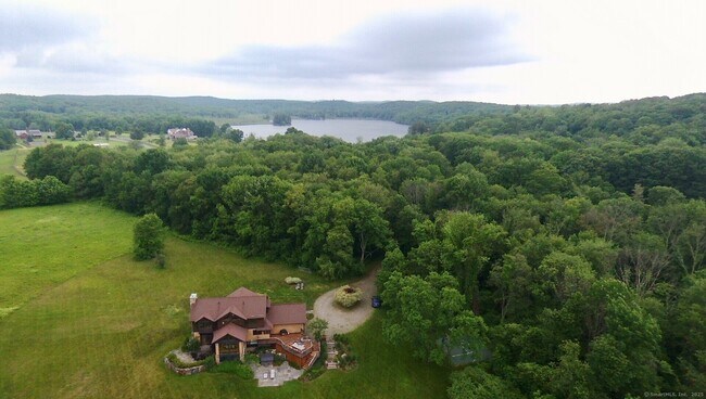 Primary Photo - 56 Richards Rd