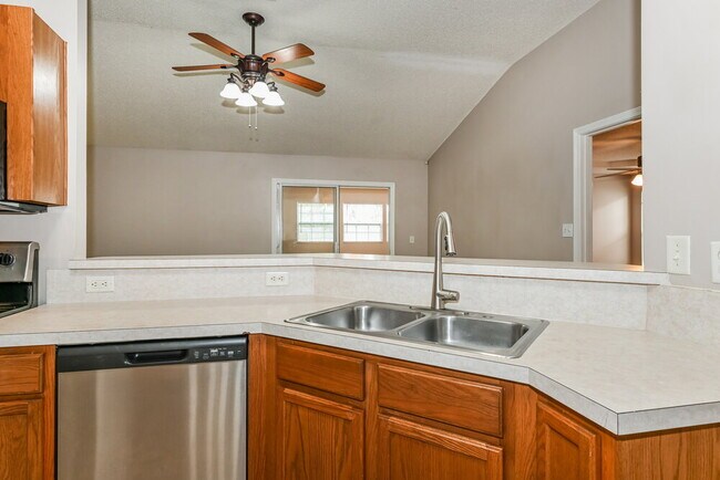 Building Photo - 3278 Chad Bourne Dr