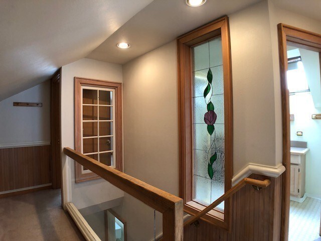 Building Photo - Hollywood District Home - 3 Bdrm 2 bths, 2290 sq. ft.